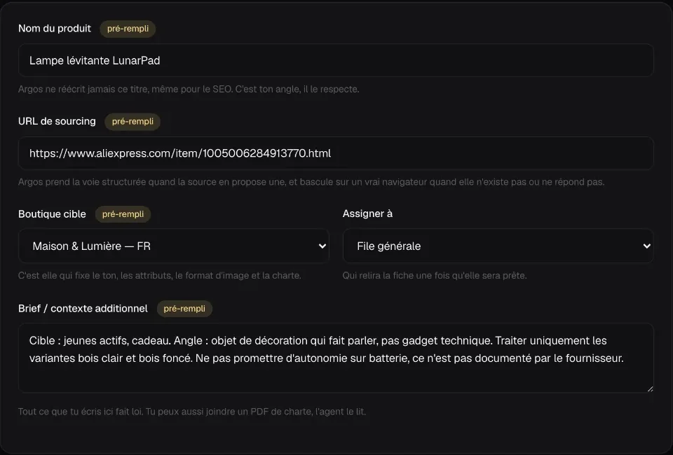 Écran « Nouveau produit » d'Argos : nom du produit, lien AliExpress, boutique cible « Maison & Lumière — FR », personne qui relira la fiche, brief.
